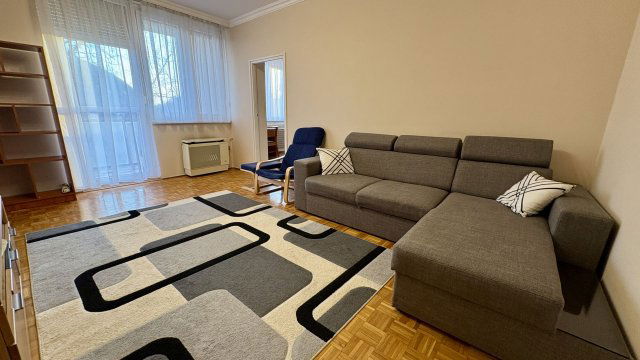 Kiadó téglalakás, albérlet, Debrecenben 220 E Ft / hó, 2 szobás
