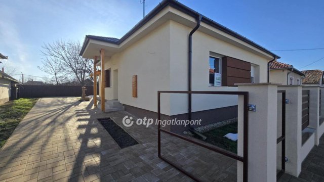 Eladó családi ház, Hajdúszoboszlón 95 M Ft, 3 szobás