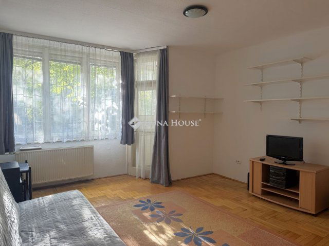 Kiadó téglalakás, albérlet, Budapesten, III. kerületben