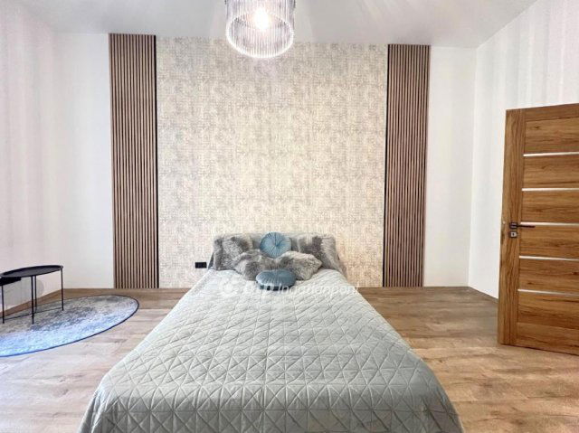 Eladó téglalakás, Budapesten, VI. kerületben 61 M Ft, 2 szobás