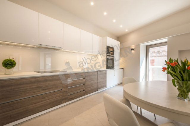 Kiadó téglalakás, albérlet, V. kerületben, Veres Pálné utcában