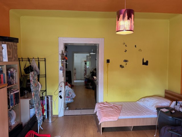 Eladó családi ház, Pilisen 41.4 M Ft, 2 szobás