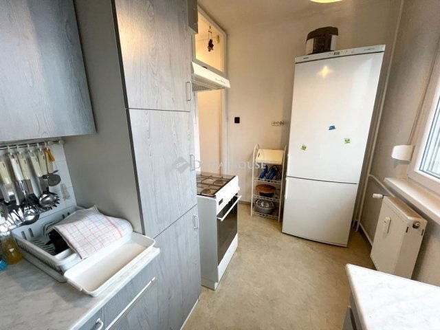 Eladó panellakás, Budapesten, XXI. kerületben 71.8 M Ft, 3 szobás