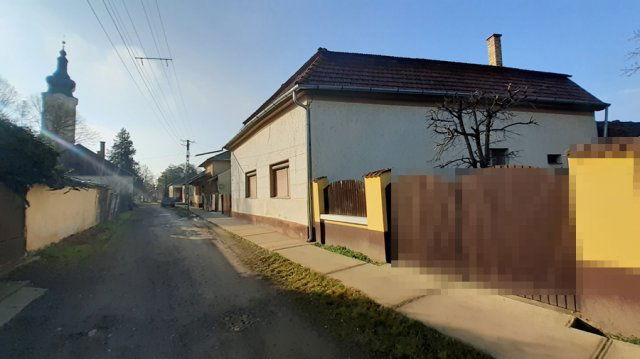 Eladó családi ház, Derecskén 43 M Ft, 4 szobás