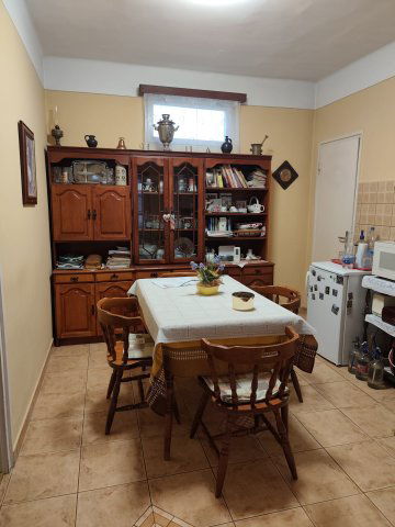 Eladó családi ház, Baján 46 M Ft, 4 szobás