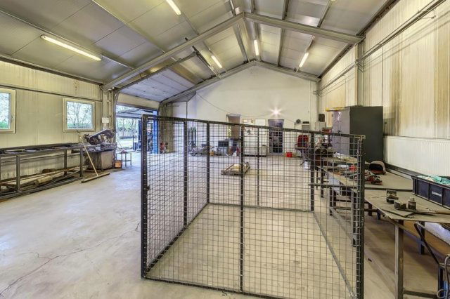 Eladó ipari ingatlan, Kocséren 42.9 M Ft / költözzbe.hu