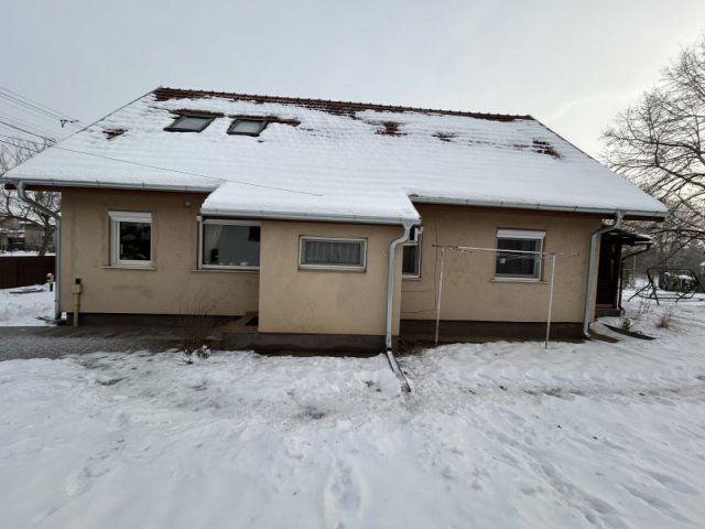 Eladó családi ház, Dabason 89.9 M Ft, 2+1 szobás