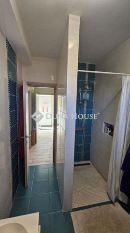 Eladó családi ház, Gyálon 157.5 M Ft, 5 szobás