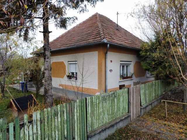 Eladó családi ház, Jászalsószentgyörgyon 11.9 M Ft, 4 szobás