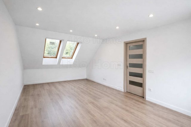 Eladó téglalakás, Balatonberényben 79 M Ft, 3 szobás