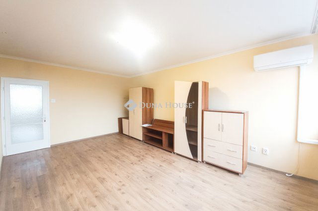 Eladó téglalakás, Berettyóújfaluban 35.9 M Ft, 2 szobás