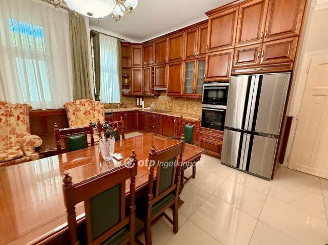 Eladó téglalakás, Budapesten, XIII. kerületben 149.9 M Ft