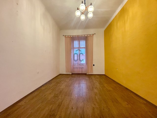 Eladó téglalakás, Sopronban 48 M Ft, 2 szobás