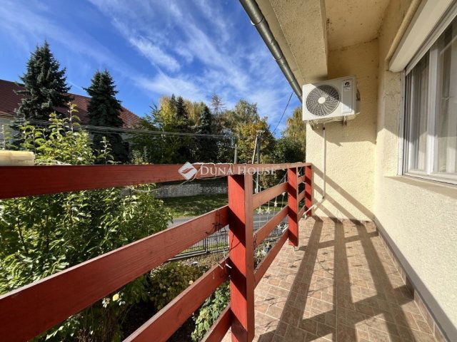 Eladó családi ház, Bakonyszentkirályon 62.9 M Ft, 4 szobás