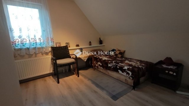 Eladó családi ház, Kecskeméten 99 M Ft, 5 szobás