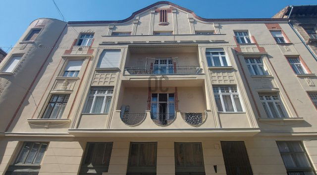 Eladó téglalakás, Budapesten, VI. kerületben 125 M Ft, 3 szobás