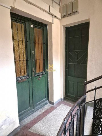 Eladó téglalakás, Budapesten, VIII. kerületben, Fiumei úton