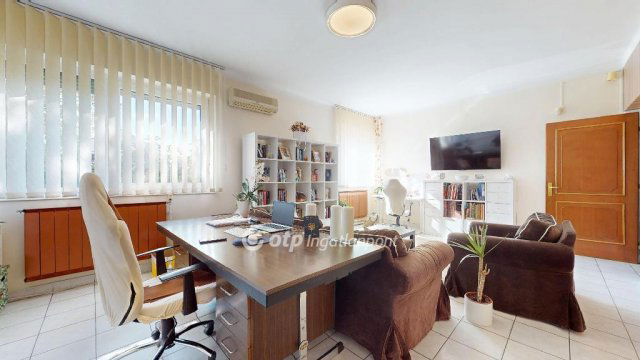 Eladó ikerház, Nyíregyházán 119.7 M Ft, 5+2 szobás