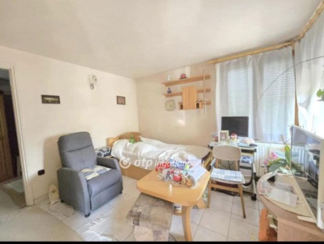 Eladó családi ház, Zalaegerszegen 165 M Ft, 8 szobás