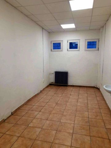 Kiadó üzlethelyiség, Ózdon 51 E Ft / hó / költözzbe.hu