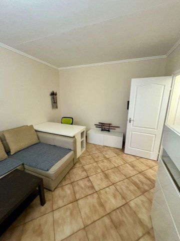 Kiadó panellakás, albérlet, Debrecenben 210 E Ft / hó, 2 szobás