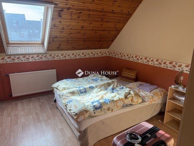 Eladó téglalakás, Pécsett 50.9 M Ft, 2 szobás