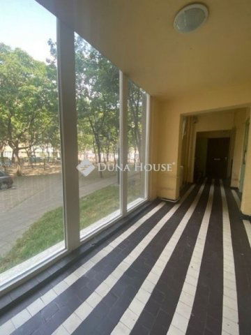 Eladó panellakás, Budapesten, VIII. kerületben 62 M Ft, 2 szobás