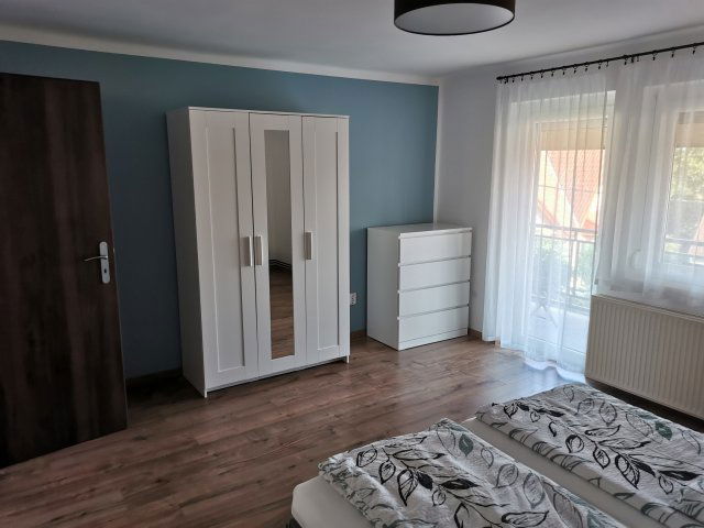 Eladó családi ház, Vonyarcvashegyen 114.9 M Ft, 6 szobás