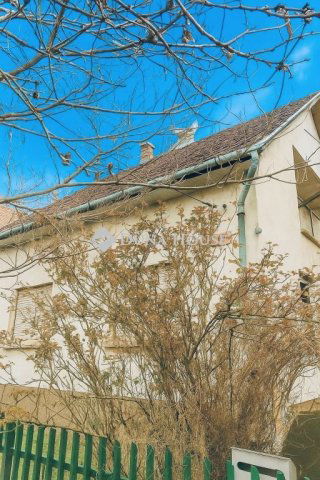 Eladó családi ház, Taksonyon 74.99 M Ft, 3 szobás