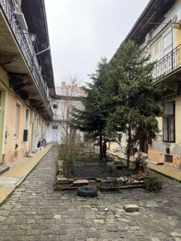Eladó téglalakás, Budapesten, VIII. kerületben 27 M Ft, 1 szobás