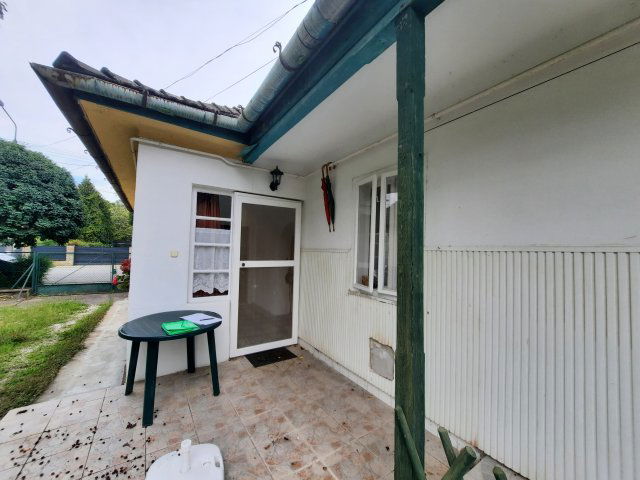 Eladó családi ház, Balatonszárszón 80 M Ft, 5 szobás