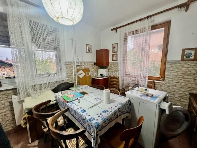 Eladó családi ház, Nyíregyházán 52.5 M Ft, 3 szobás