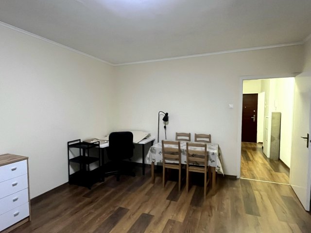 Kiadó panellakás, albérlet, XIII. kerületben, Petneházy utcában