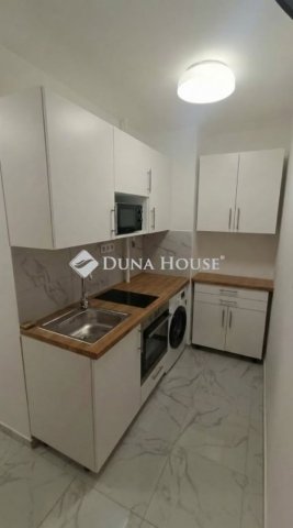 Eladó panellakás, Budapesten, XV. kerületben 55 M Ft, 2 szobás