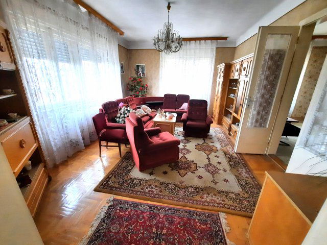 Eladó családi ház, Alsónémediben 89 M Ft, 6 szobás