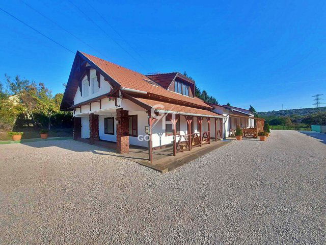 Eladó hotel, Ajkán 120 M Ft / költözzbe.hu