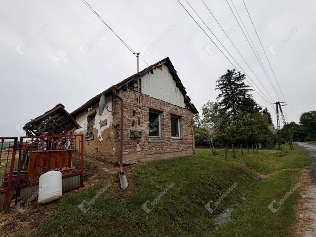 Eladó családi ház, Bagodon 12.9 M Ft, 3 szobás