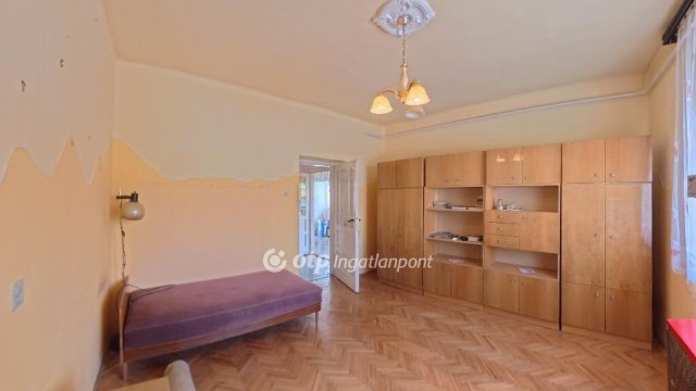 Eladó családi ház, Mezőkövesden 39.9 M Ft, 2 szobás