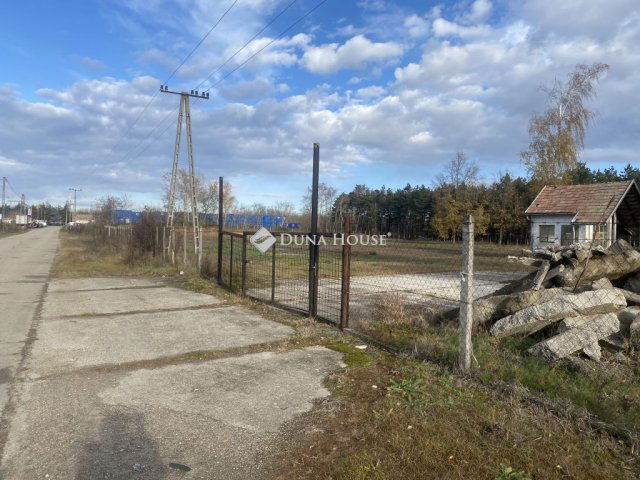 Eladó telek, Pakson 115 M Ft / költözzbe.hu