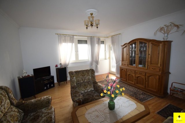 Eladó téglalakás, Bükön 50 M Ft, 3 szobás