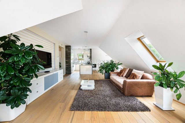 Eladó téglalakás, Budapesten, XII. kerületben 299 M Ft, 4 szobás