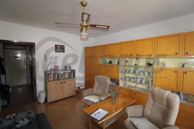 Eladó panellakás, Celldömölkön 19.5 M Ft, 1+1 szobás