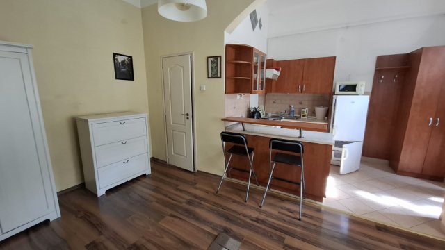 Eladó téglalakás, Budapesten, VII. kerületben 49 M Ft