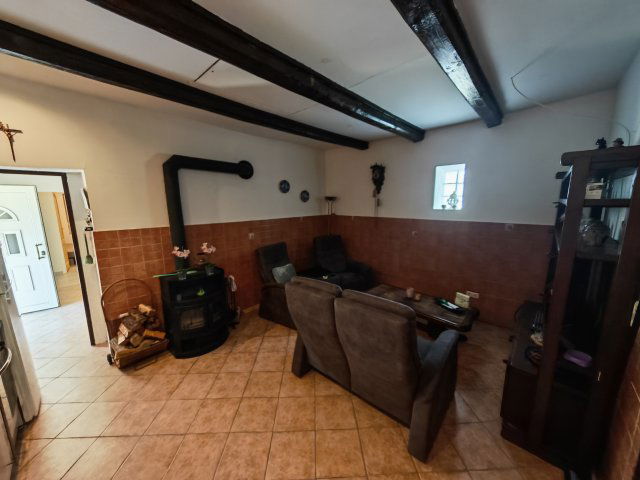 Eladó családi ház, Csákányon 18.669 M Ft, 1+1 szobás