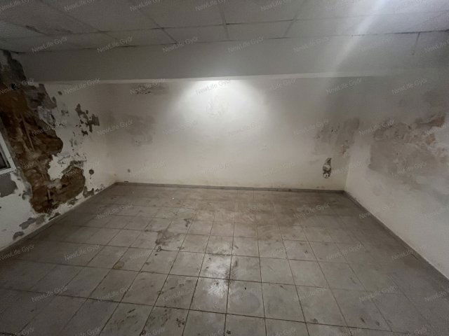 Eladó üzlethelyiség, Győrött 39.9 M Ft / költözzbe.hu