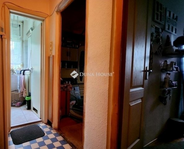 Eladó téglalakás, Budapesten, XXI. kerületben 64.9 M Ft