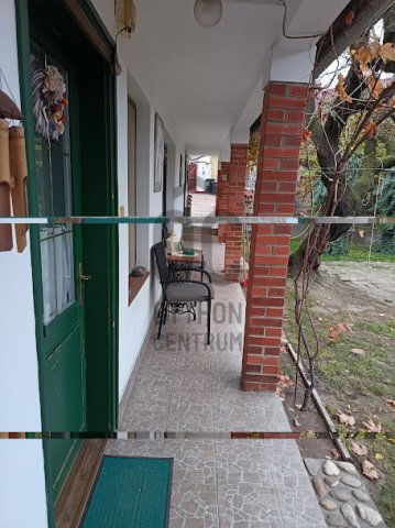 Eladó családi ház, Dunaföldváron 51.95 M Ft, 3 szobás