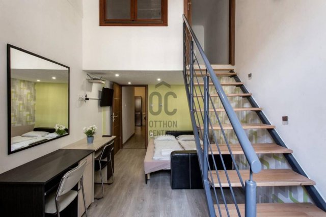 Eladó téglalakás, Budapesten, VI. kerületben 129.9 M Ft