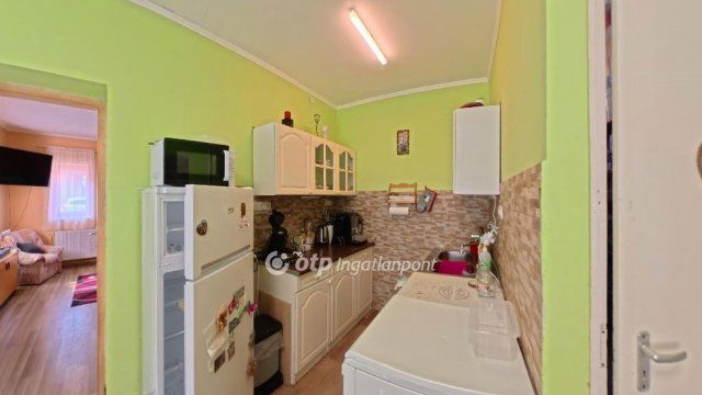 Eladó családi ház, Mezőkövesden 42.5 M Ft, 3 szobás