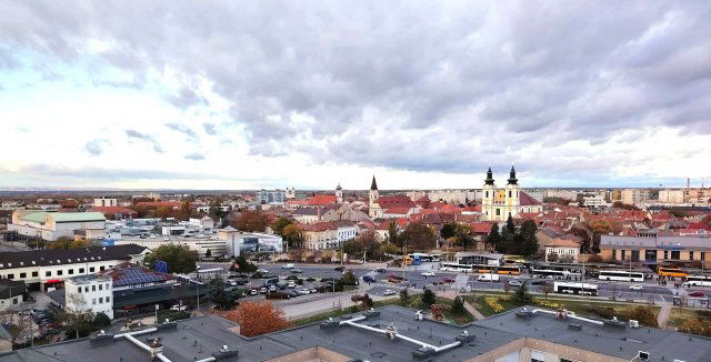 Eladó panellakás, Székesfehérvárott 44.9 M Ft, 2 szobás